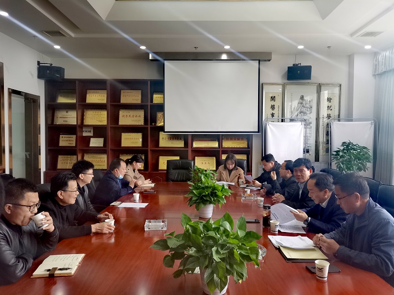新洲區(qū)委統(tǒng)戰(zhàn)部、區(qū)工商聯(lián)領導走訪我司考察
